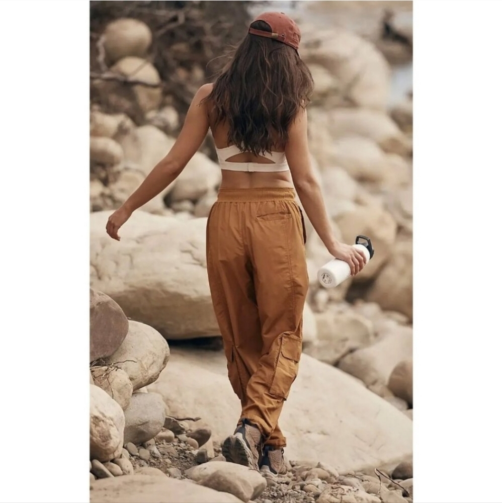 FP movement by Free People mesmerize me pant in dark ocre size L - Picture 2 of 11
